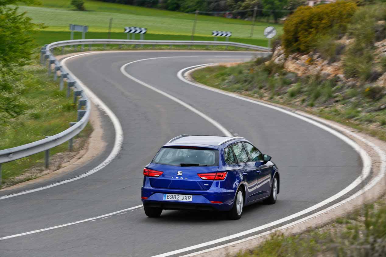 Fiat Tipo SW GLP y Seat León ST GNC: comparativa de coches de gas