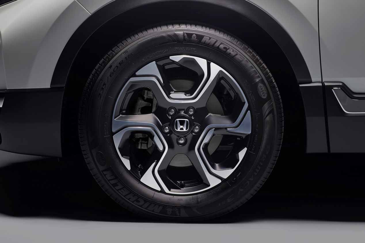 Honda CR-V 2018 vs Seat Tarraco vs Toyota RAV4: así son los nuevos SUV que vienen