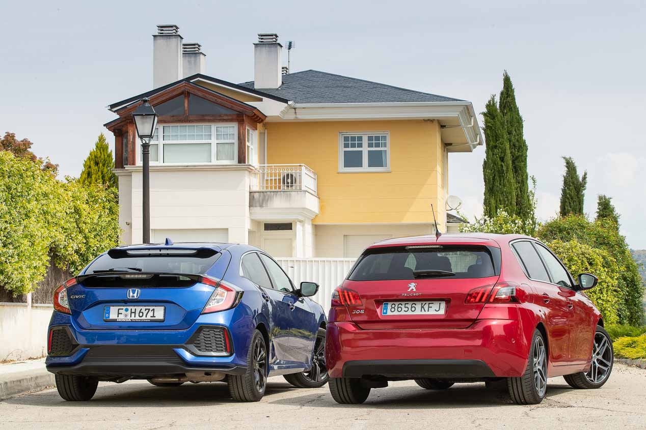 Honda Civic 1.6 i-Dtec vs Peugeot 308 1.5 BlueHDI