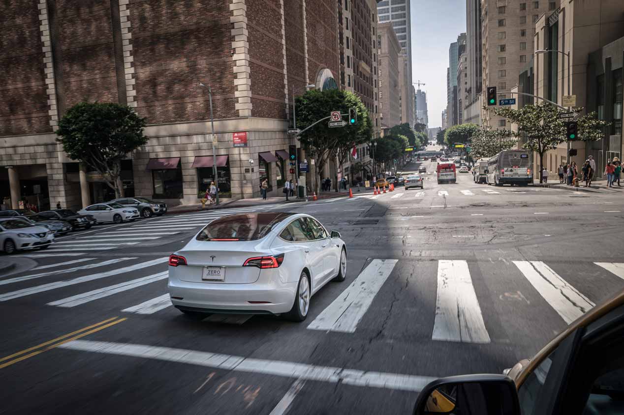 En imágenes, nuestra prueba a bordo del Tesla Model 3