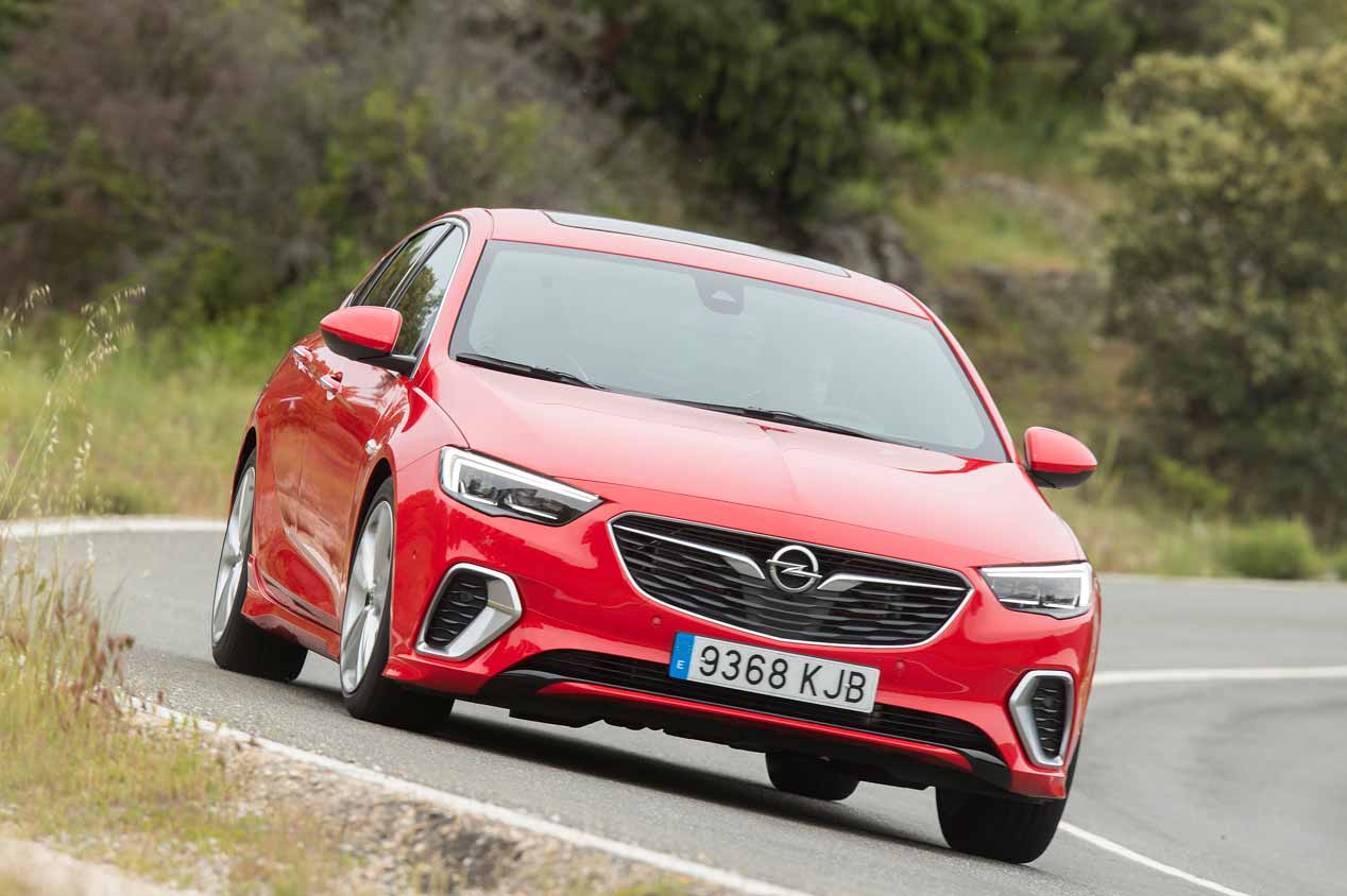 Probamos el Opel Insignia GSI Turbo de 260 CV: una berlina muy completa