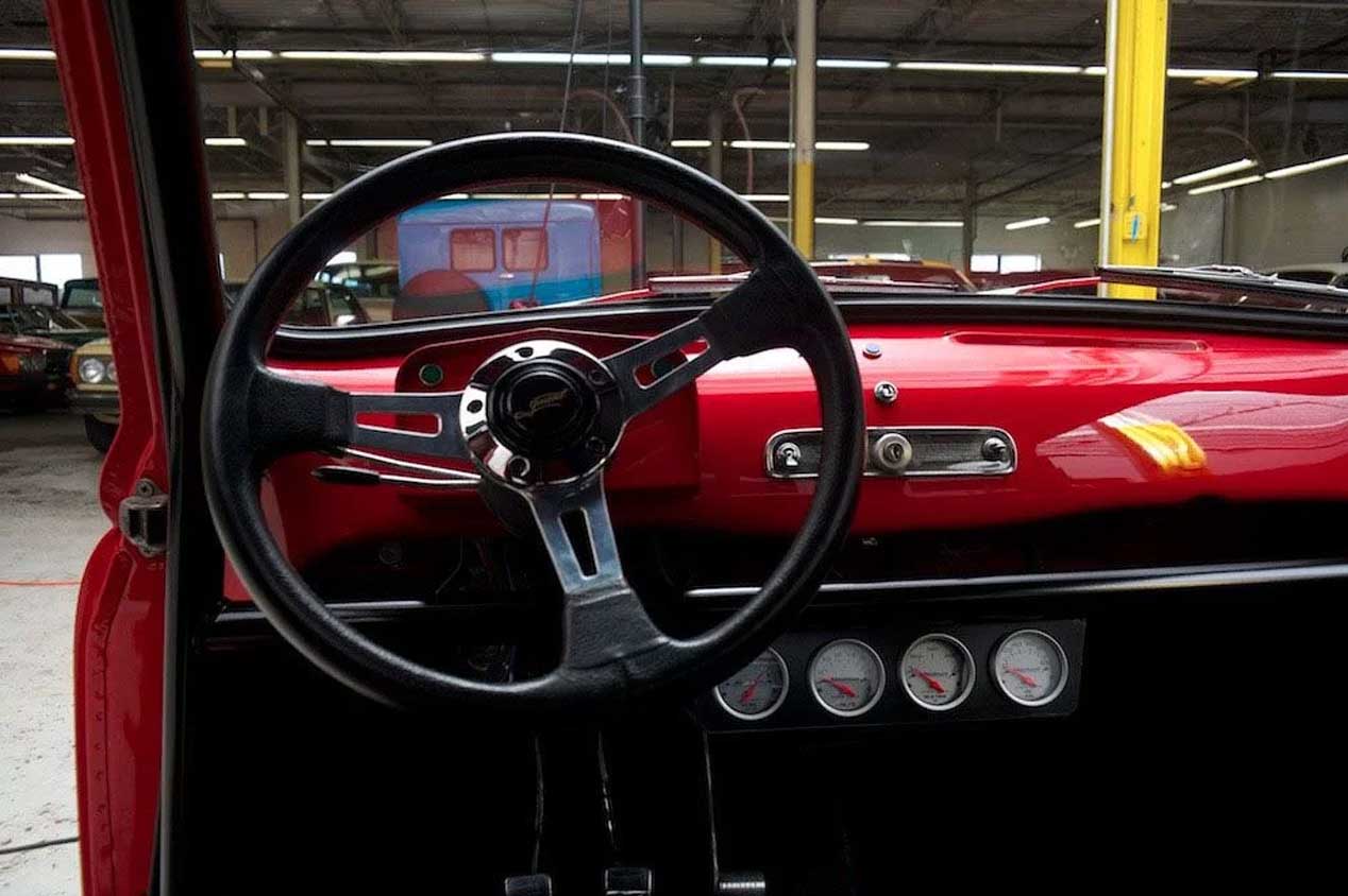 Motor rotativo, 220 CV, 600 kg de peso... ¡En un Fiat 600!