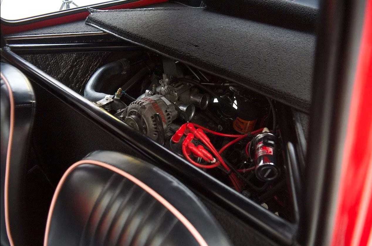 Motor rotativo, 220 CV, 600 kg de peso... ¡En un Fiat 600!