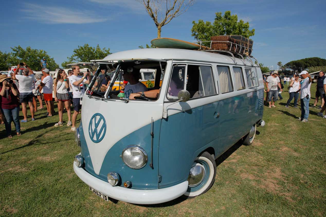 Así celebraron sus 15 años en Furgos Wagen