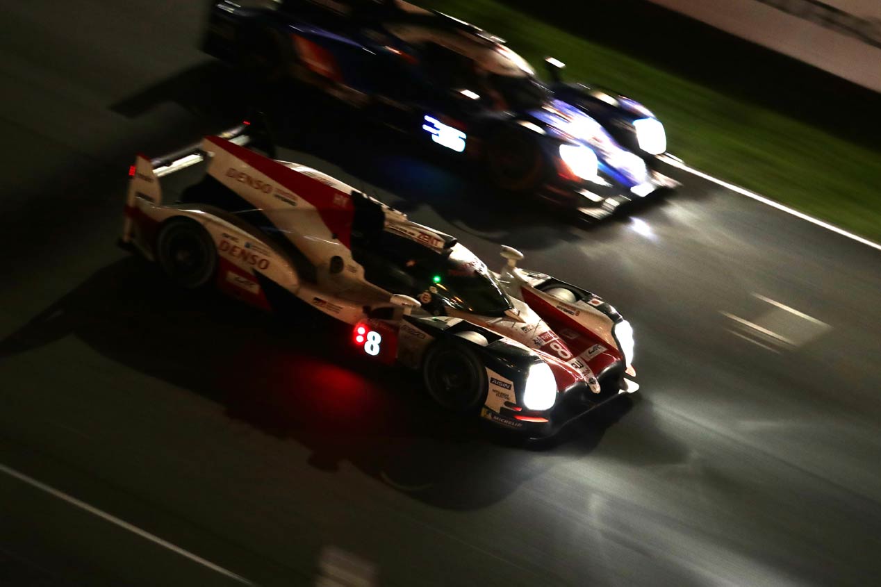 La celebración de Toyota y Alonso en Le Mans