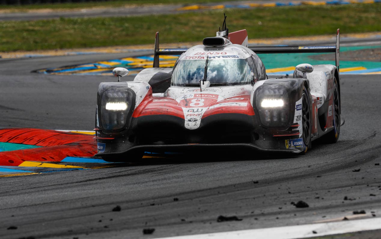 La celebración de Toyota y Alonso en Le Mans