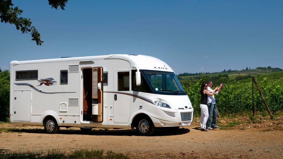 Todo sobre el alquiler de autocaravanas: consejos, costes, precios, ley…