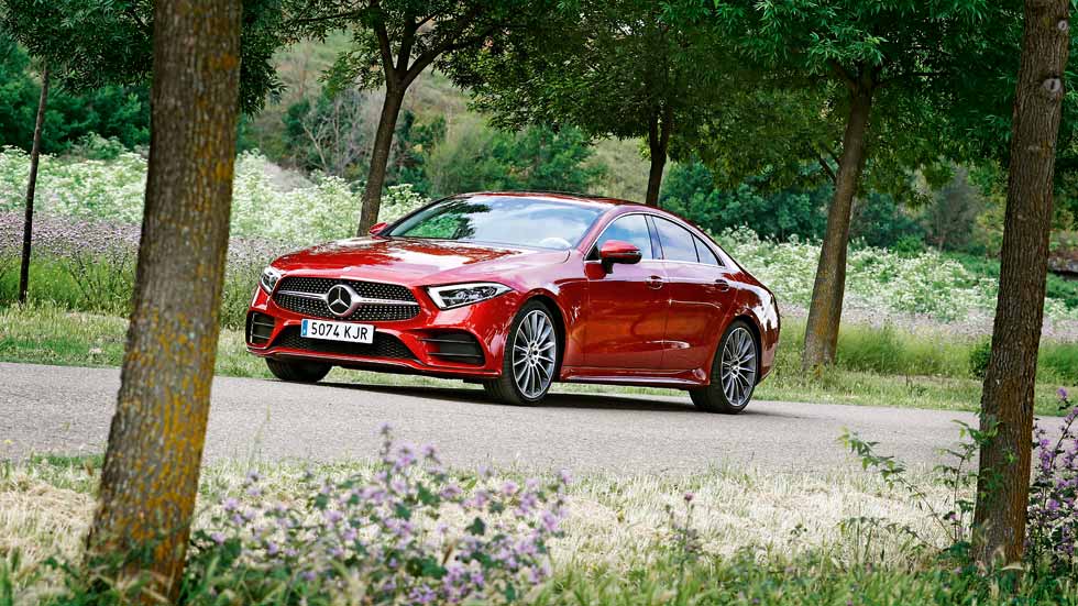 Resistencia Touhou Categoría Mercedes CLS 350d: a prueba la elegancia deportiva con mayúsculas