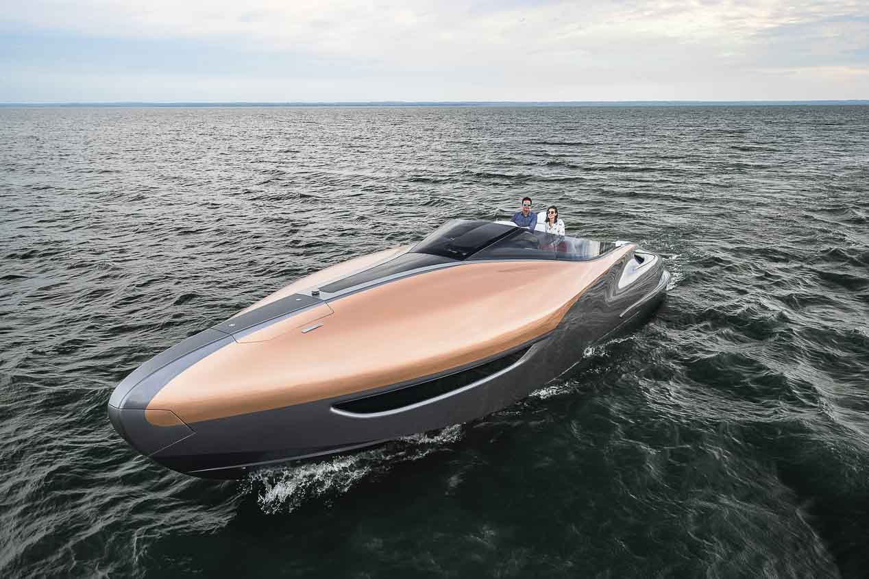 Lexus comercializará su nuevo yate Premium en 2019