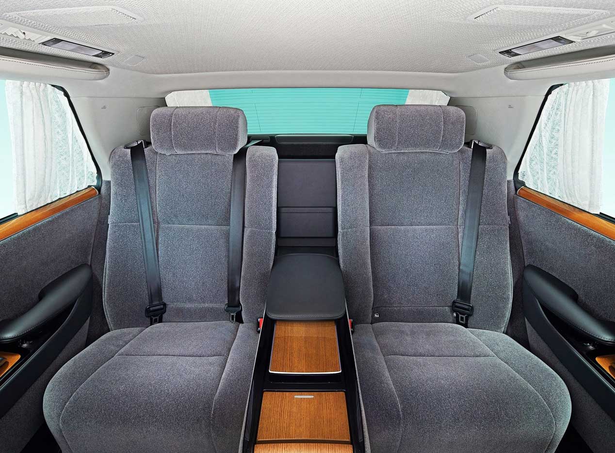 La limusina más lujosa de Japón, así es el Toyota Century 2018