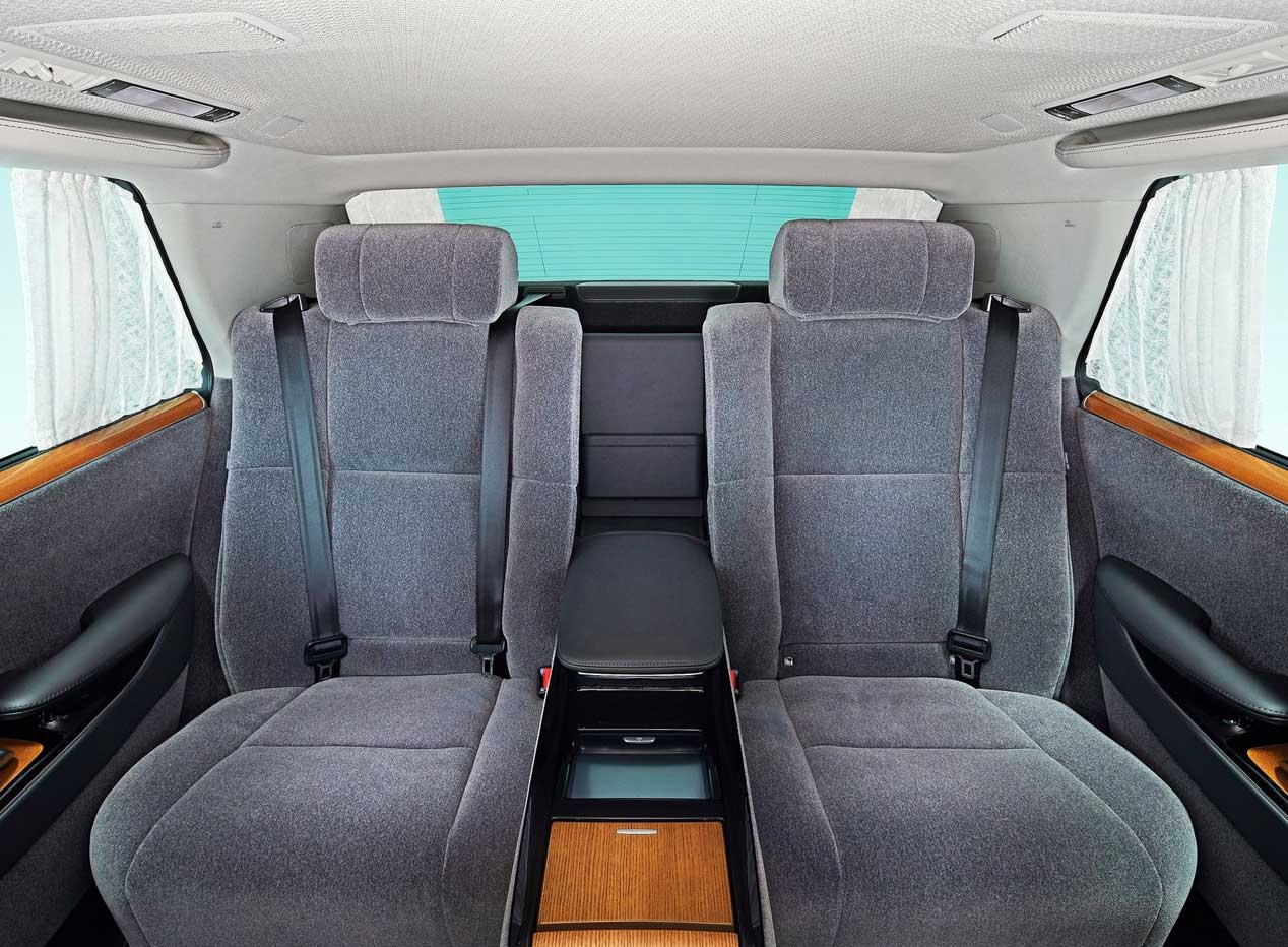 La limusina más lujosa de Japón, así es el Toyota Century 2018
