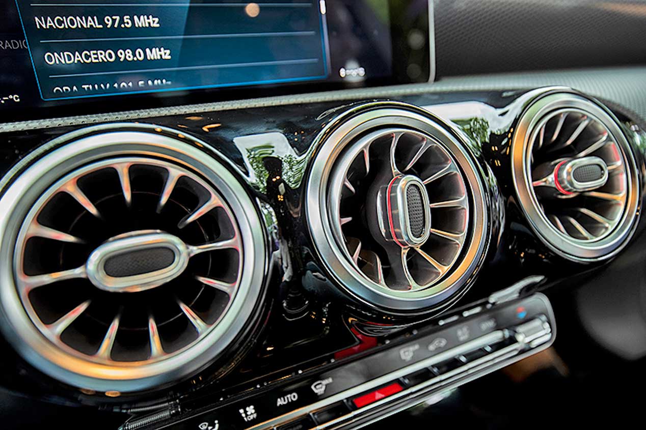 Mercedes Clase A, nos subimos a la nueva era del compacto