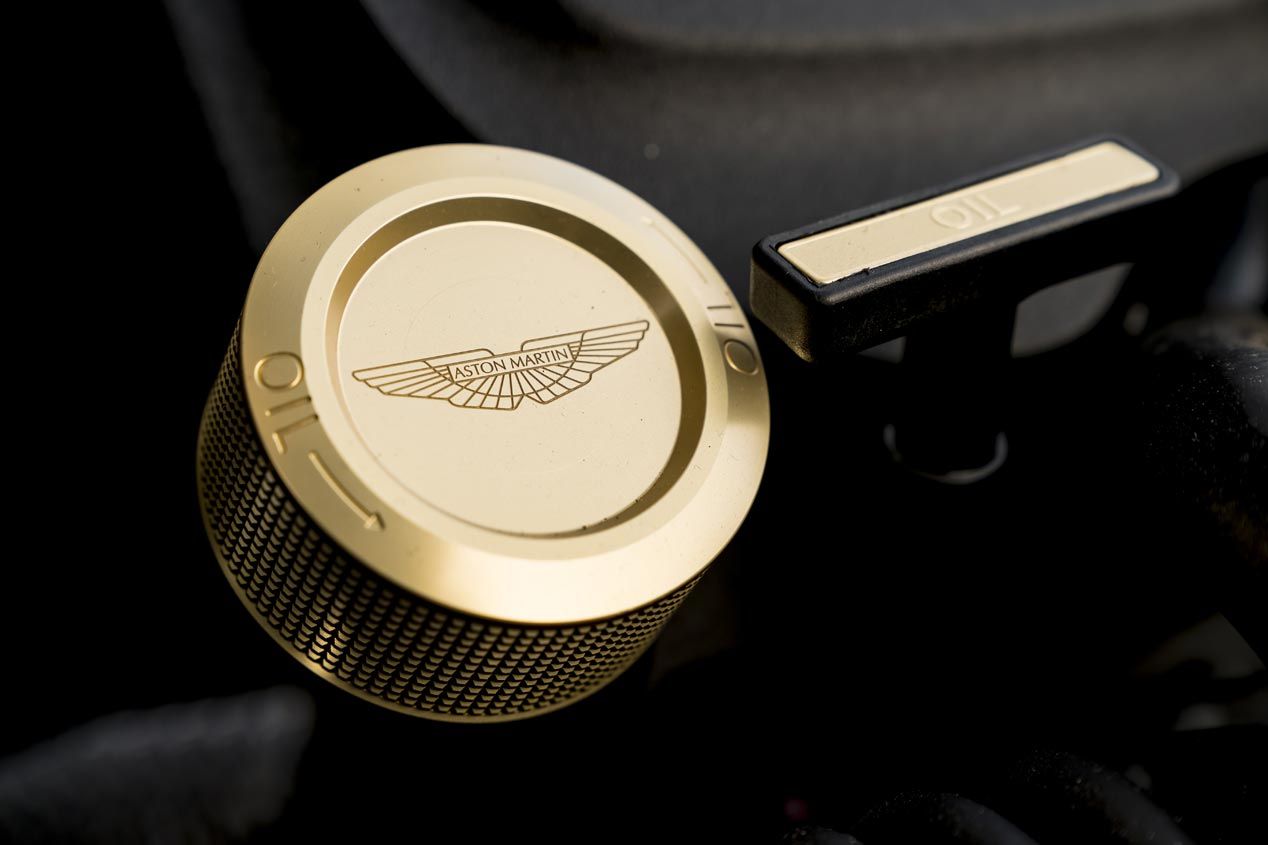 Aston Martin DBS Superleggera: ¡salvaje!