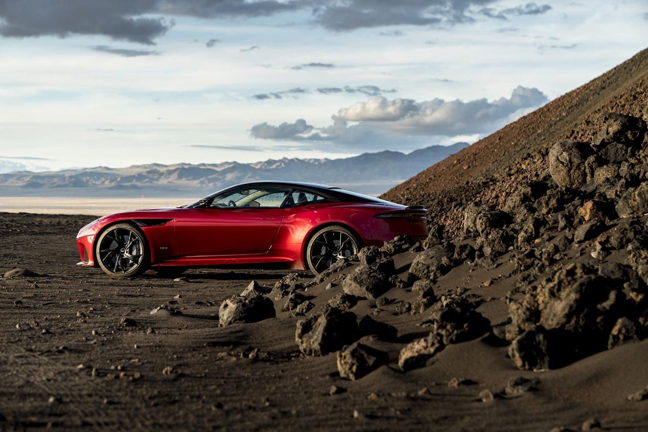 Aston Martin DBS Superleggera: ¡salvaje!