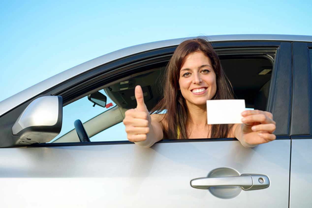 La DGT estrenará en 2024 un nuevo carné de conducir B1 para jóvenes a partir de 16 años