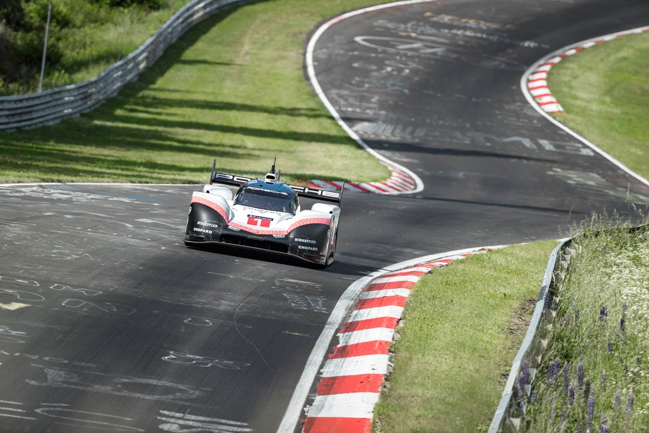 Porsche pulveriza el récord de vuelta rápida en Nürburgring con el 919 Hybrid Evo