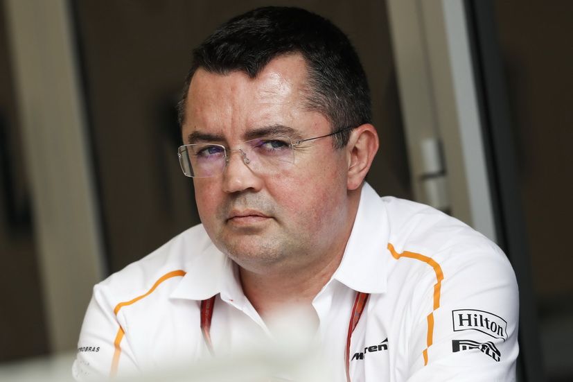 Eric Boullier deja McLaren, le sustituye Gil de Ferran