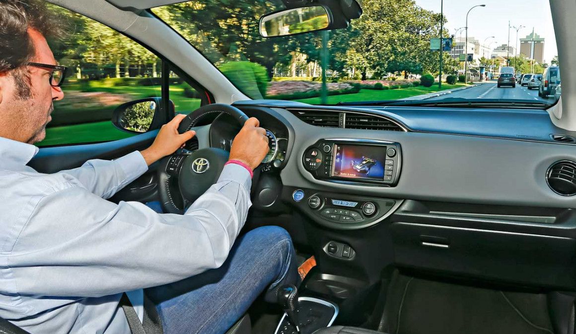 Los coches híbridos y eléctricos más vendidos del momento