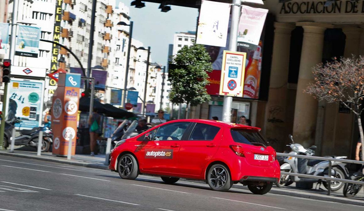 Los coches híbridos y eléctricos más vendidos del momento