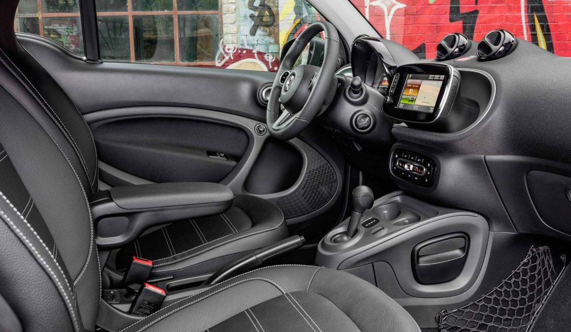 Los coches híbridos y eléctricos más vendidos del momento