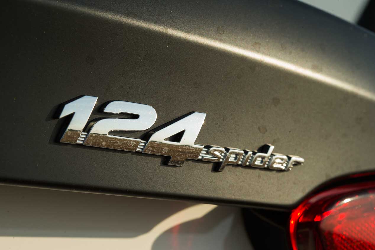 ¡Ojalá tener un garaje así! 10 coches que compraríamos sin dudar