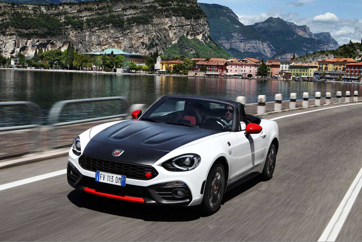 ¡Ojalá tener un garaje así! 10 coches que compraríamos sin dudar