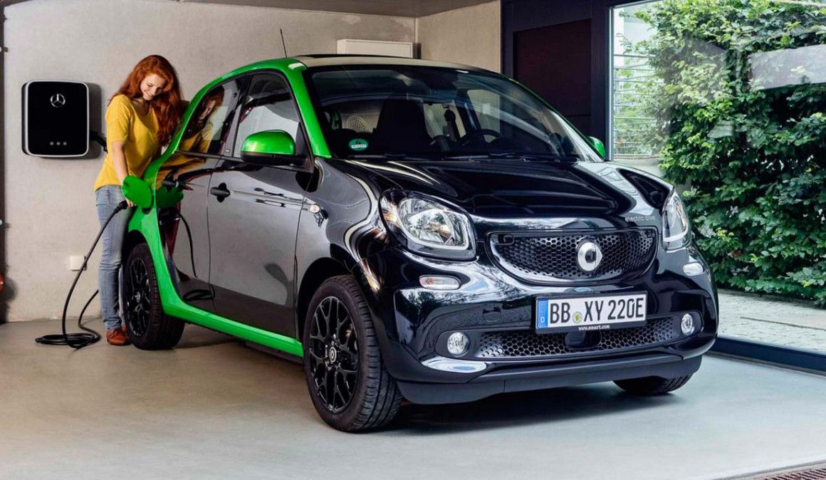 Los coches híbridos y eléctricos más vendidos del momento