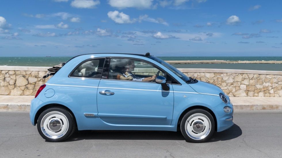 El Fiat 500 cumple años y se regala una serie especial: “Spiaggina ‘58”