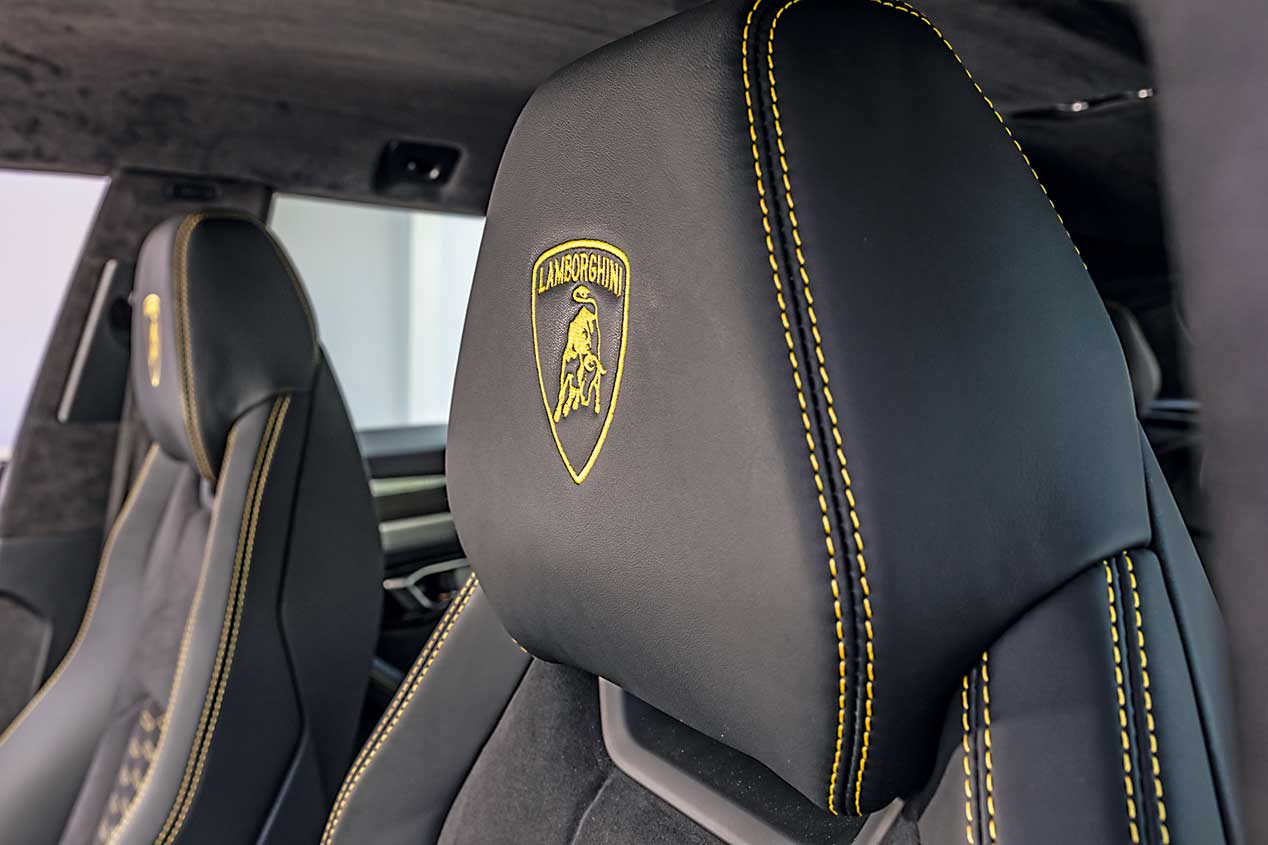 Nos ponemos a los mandos del SUV más brutal, el Lamborghini Urus