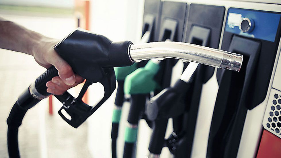 Se prohibirá circular con coches Diesel en España en 2025, según Oliver Wyman