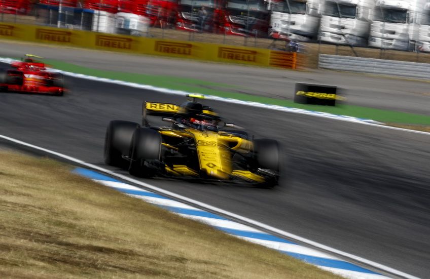 GP de Alemania: Sainz se "coló" en la Q3 y partirá octavo en parrilla
