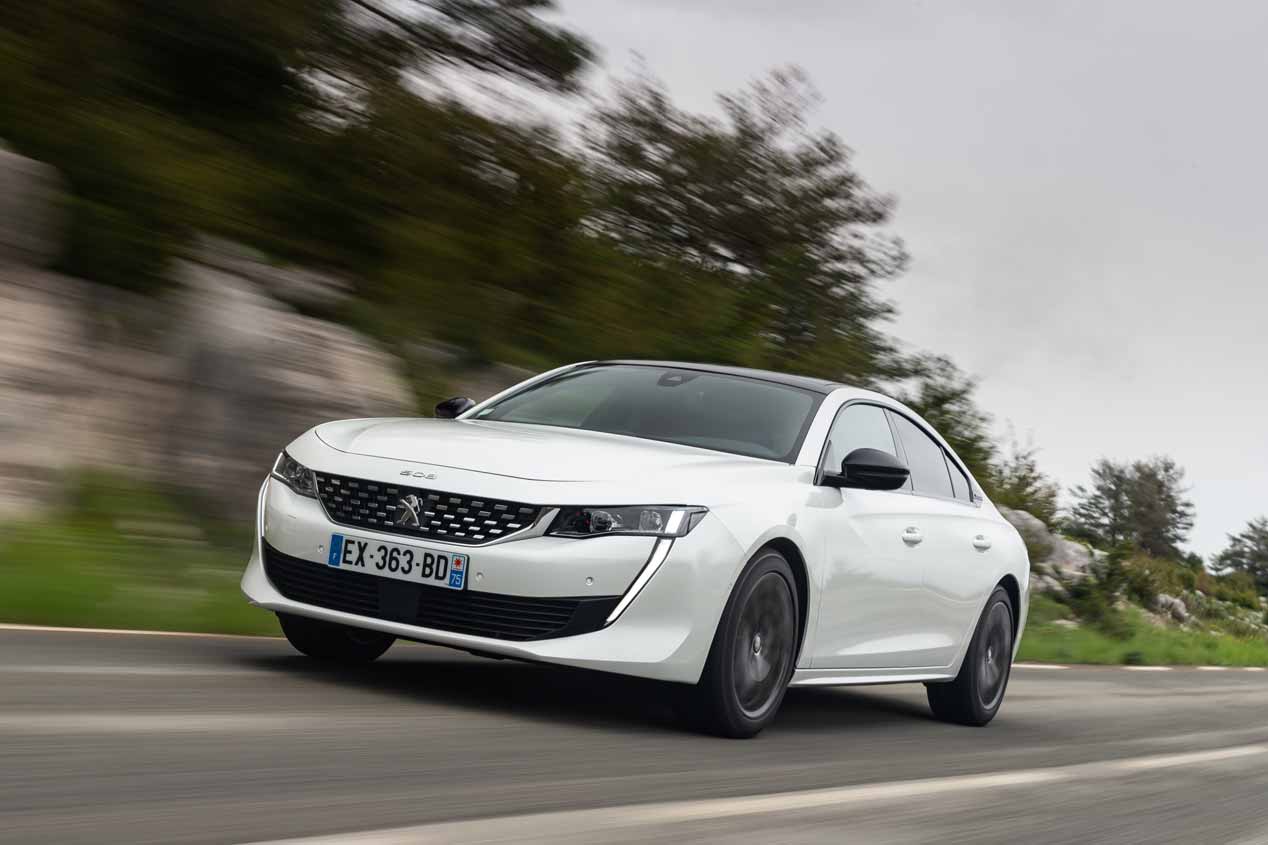 Peugeot 508 Hybrid Plug-in de 300 CV: luz verde en 2019