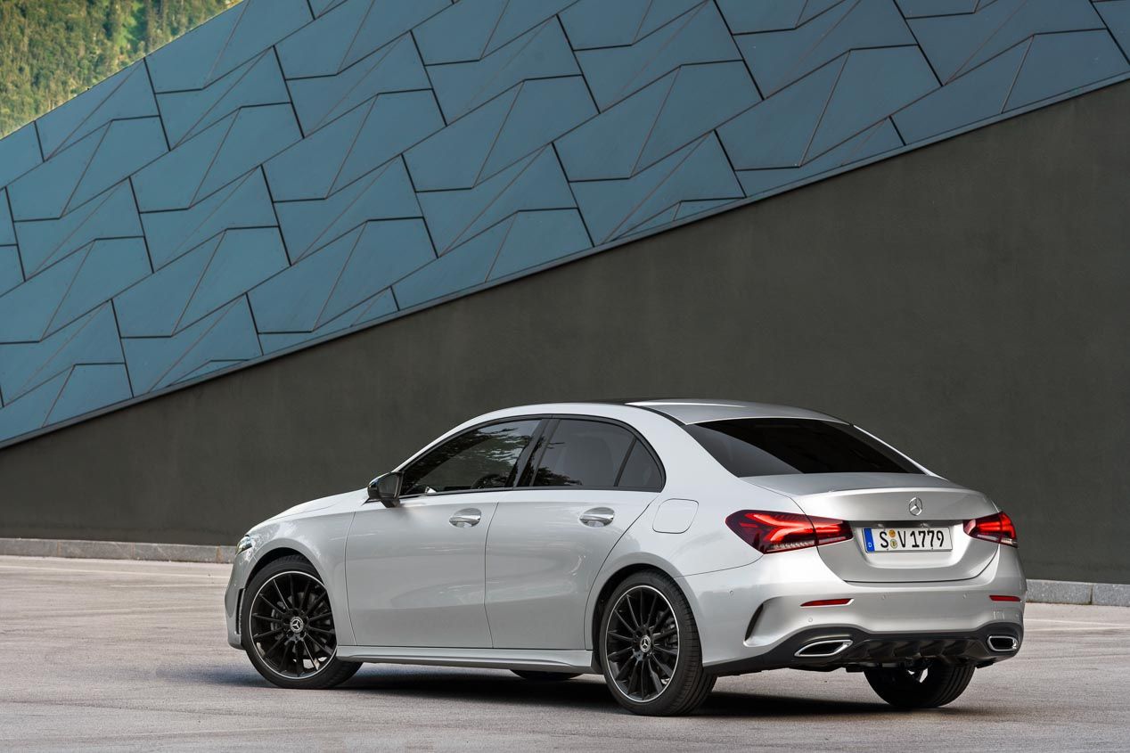 Mercedes Clase A Sedán 2019: datos y fotos oficiales