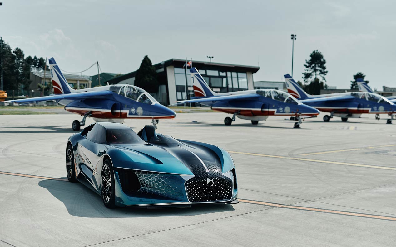 DS X E-Tense: dos coches en uno