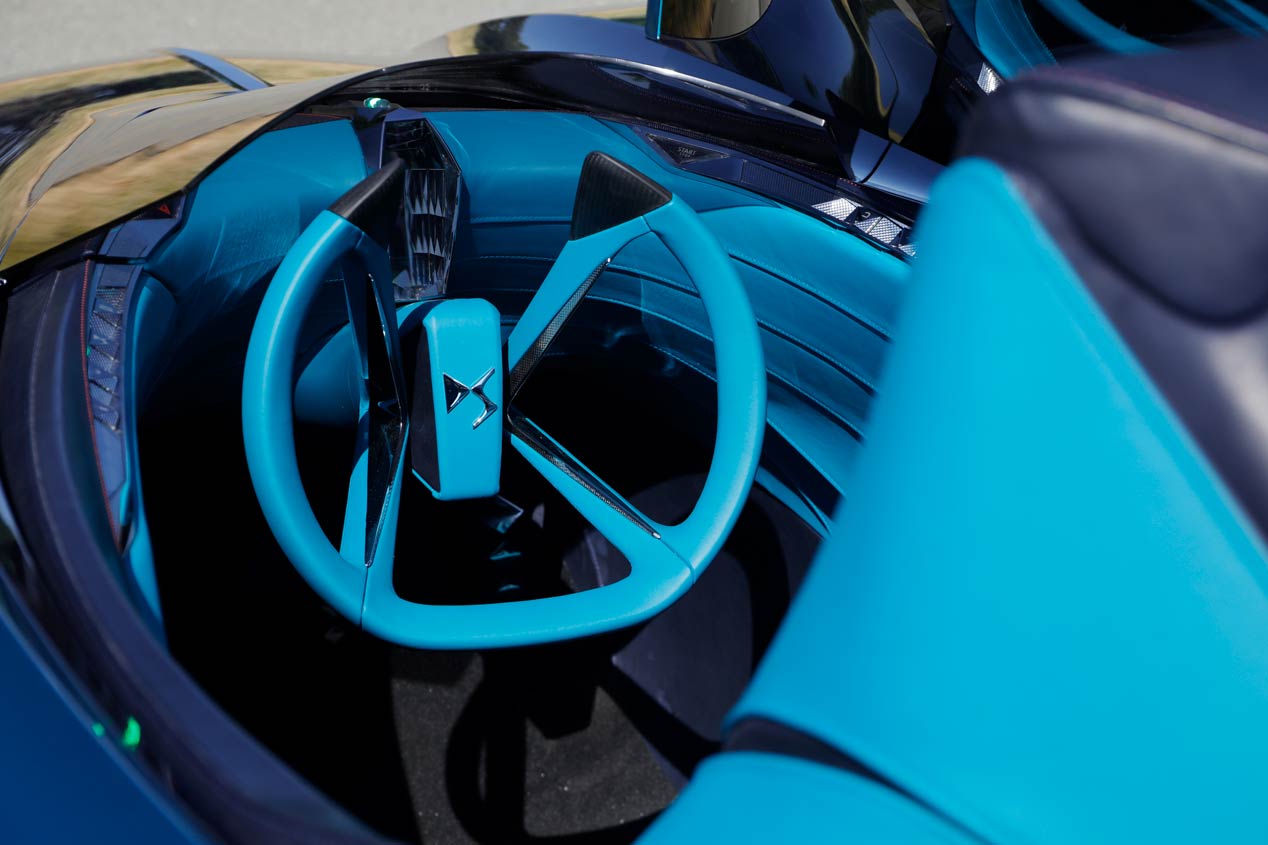 DS X E-Tense: dos coches en uno