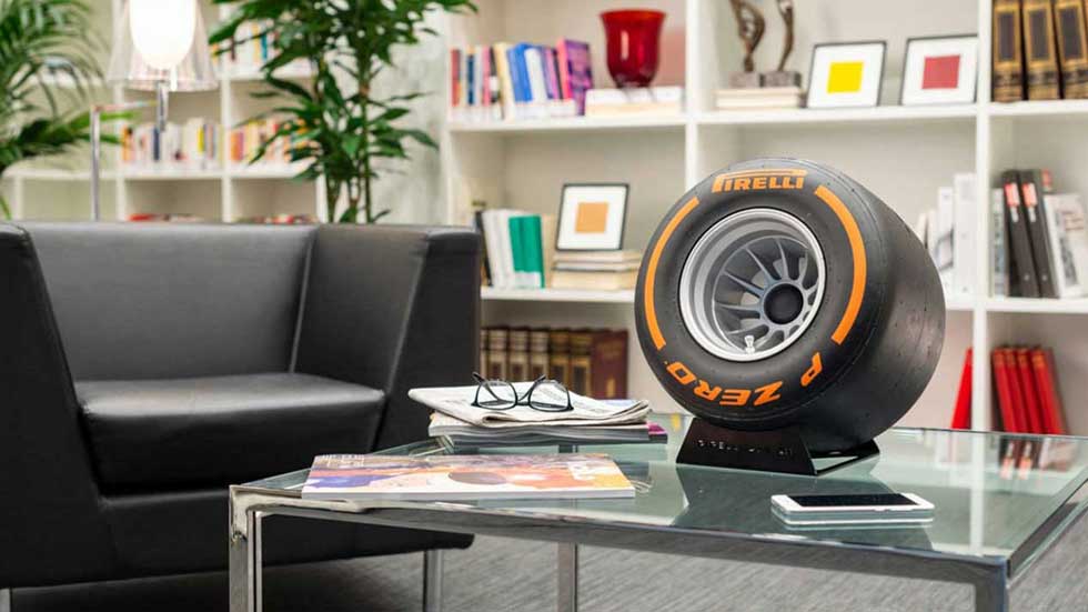 Pirelli presenta un altavoz que es una réplica de sus neumáticos