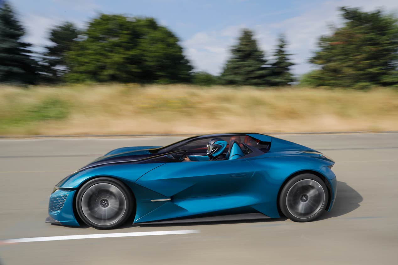 DS X E-Tense: dos coches en uno