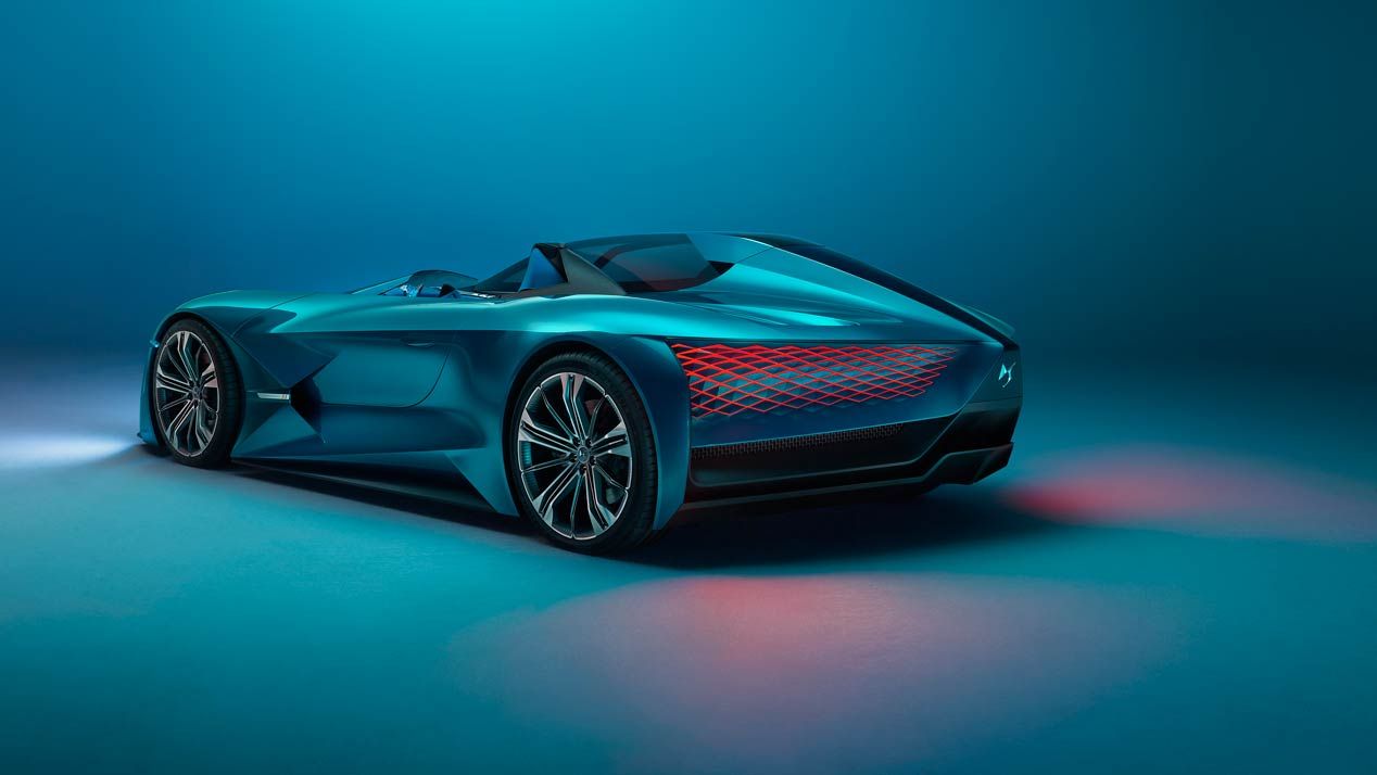 DS X E-Tense: dos coches en uno