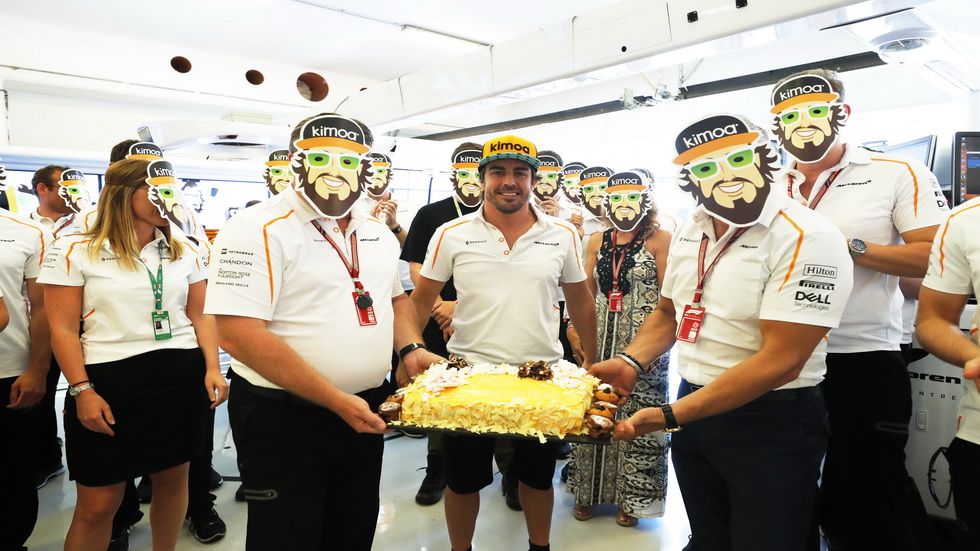 La tarta que McLaren le preparó