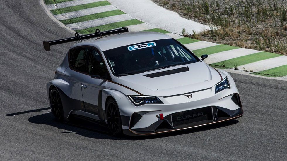 Cupra e-Racer: el súper coche eléctrico de carreras ya rueda en circuito