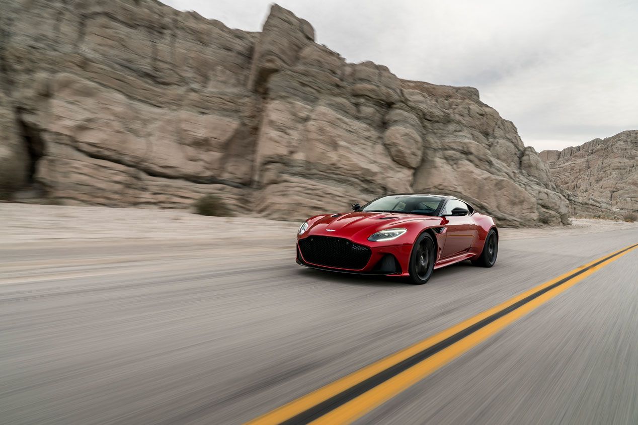 Probamos el Aston Martin DBS Superleggera