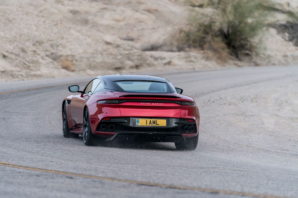 Probamos el Aston Martin DBS Superleggera