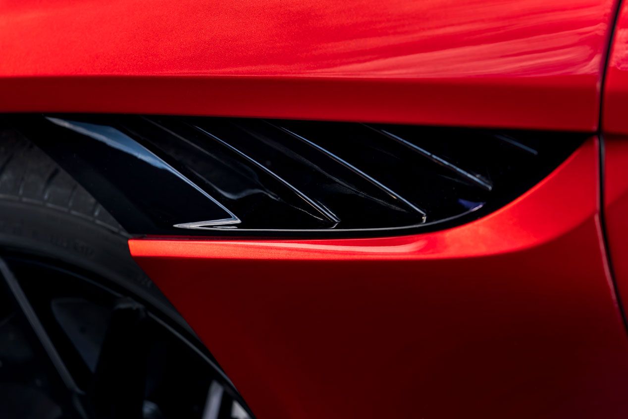 Probamos el Aston Martin DBS Superleggera