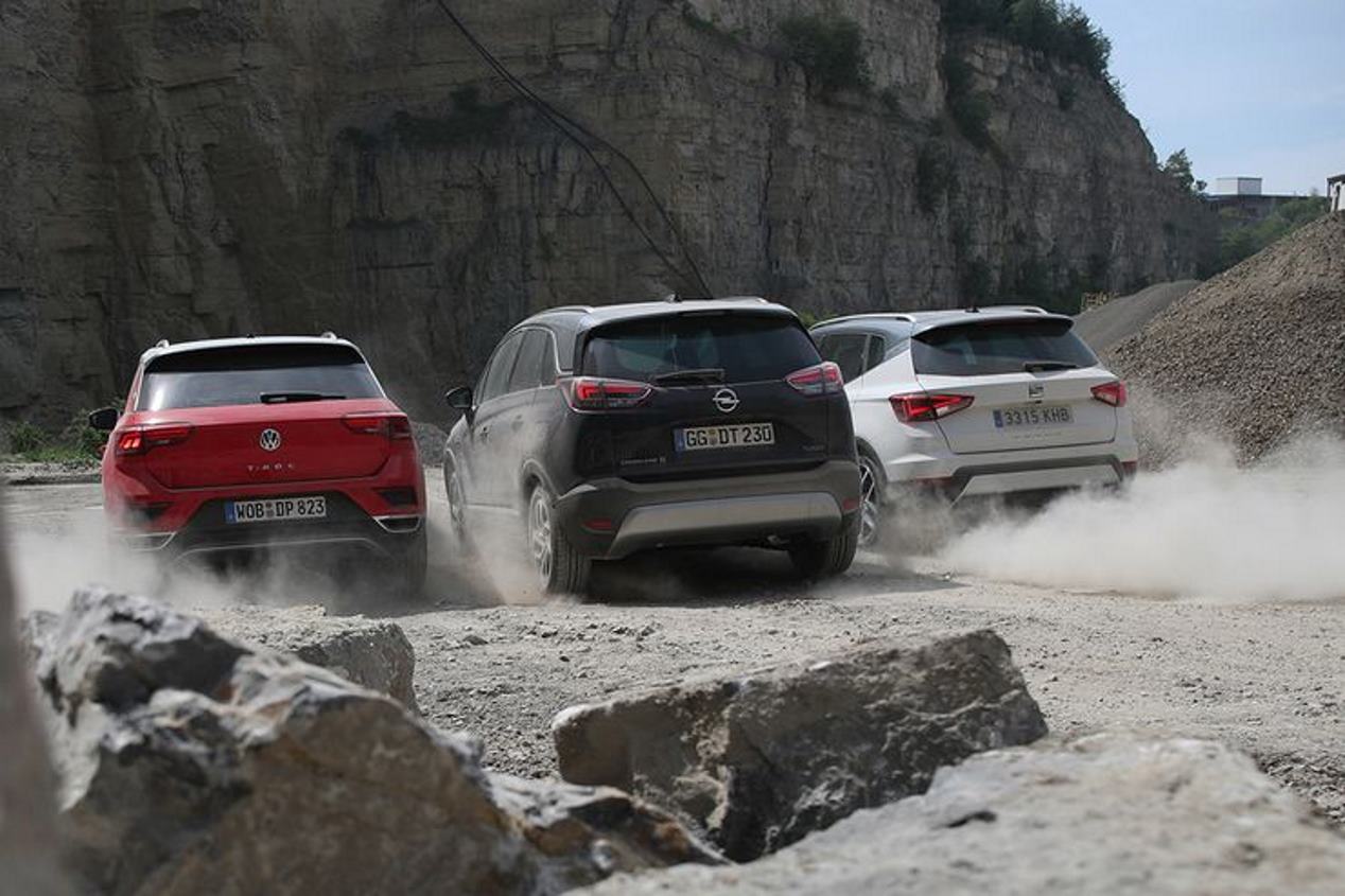 Opel Crossland X 1.2 Turbo, Seat Arona 1.0 TSI y VW T-Roc 1.0 TSI: ¿cuál es mejor?