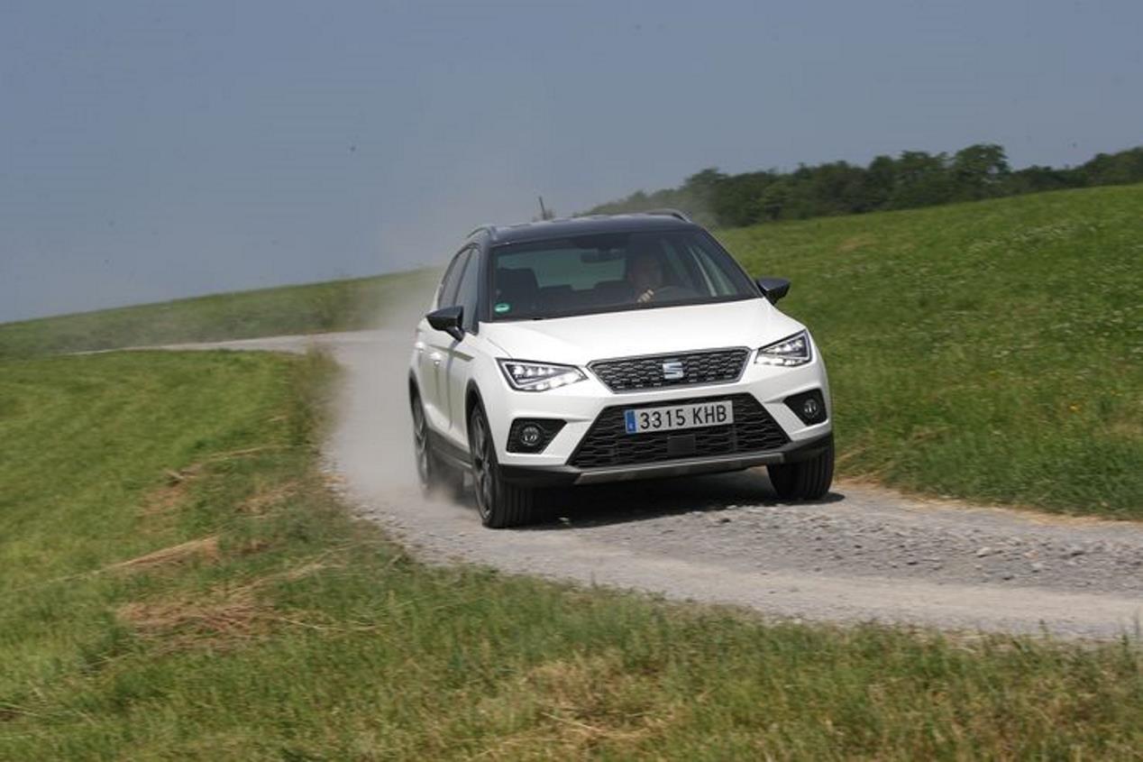 Opel Crossland X 1.2 Turbo, Seat Arona 1.0 TSI y VW T-Roc 1.0 TSI: ¿cuál es mejor?