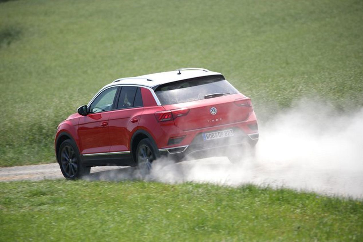 Opel Crossland X 1.2 Turbo, Seat Arona 1.0 TSI y VW T-Roc 1.0 TSI: ¿cuál es mejor?