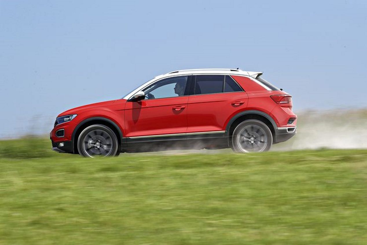 Opel Crossland X 1.2 Turbo, Seat Arona 1.0 TSI y VW T-Roc 1.0 TSI: ¿cuál es mejor?