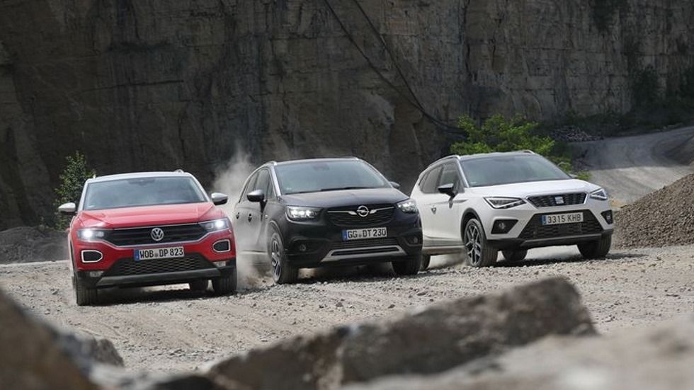Comparativa SUV: Opel Crossland X 1.2 Turbo, Seat Arona 1.0 TSI y VW T-Roc 1.0 TSI