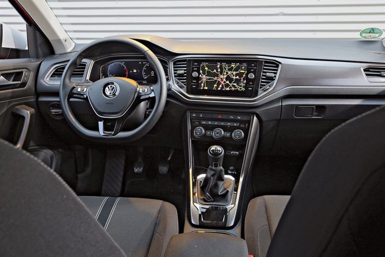 Opel Crossland X 1.2 Turbo, Seat Arona 1.0 TSI y VW T-Roc 1.0 TSI: ¿cuál es mejor?