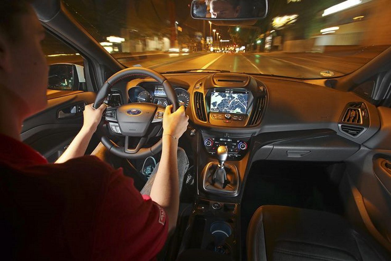 Comparativa SUV: Ford Kuga 1.5 Ecoboost, Skoda Karoq 1.5 TSI y Volvo XC40 T3
